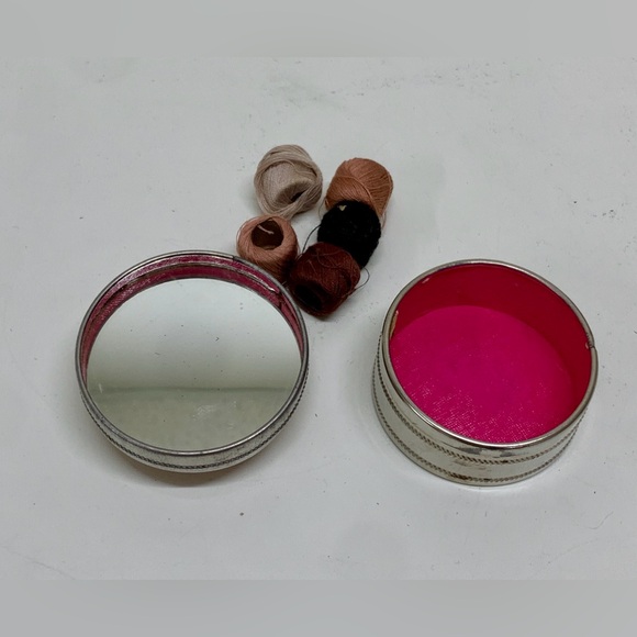 Mid Century Antique Mirrored Pin Cushion Sewing Kit - Picture 10 of 16
